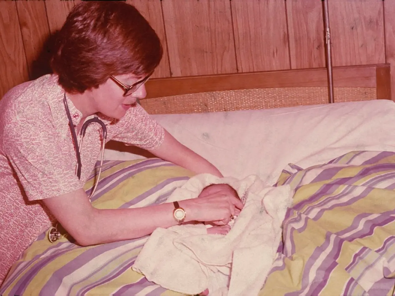 Select the ideal bed design to improve your sleep quality and sleep experience.