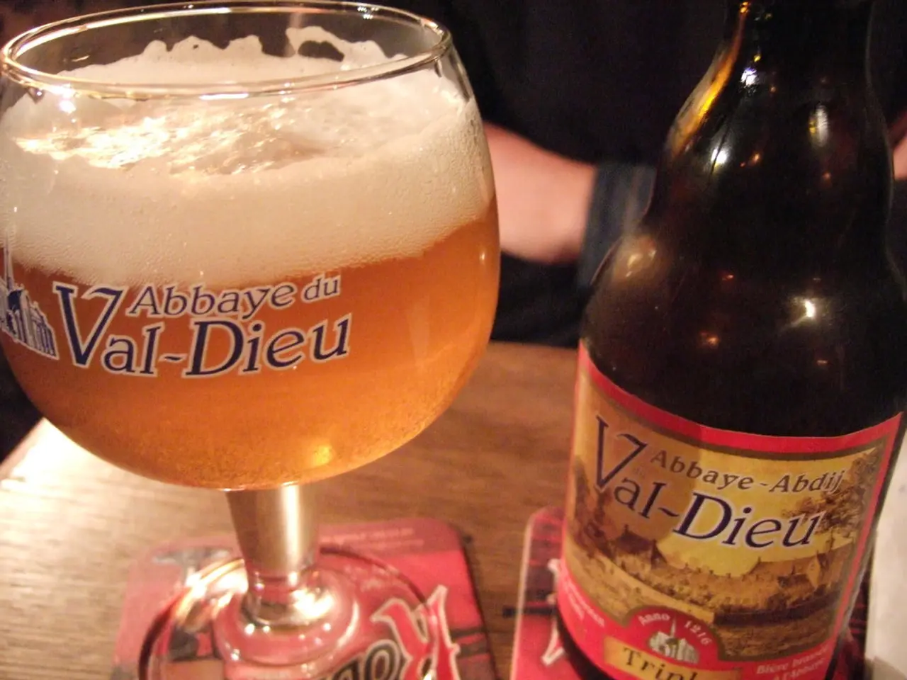 A Comparative Examination: Red Wine or Dark Chocolate, Which Offers More Health Benefits?