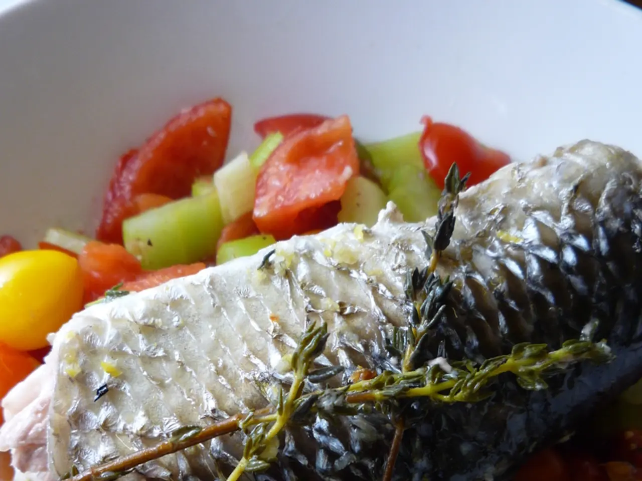 Agriculture Minister Rainer again offers meat dishes at service