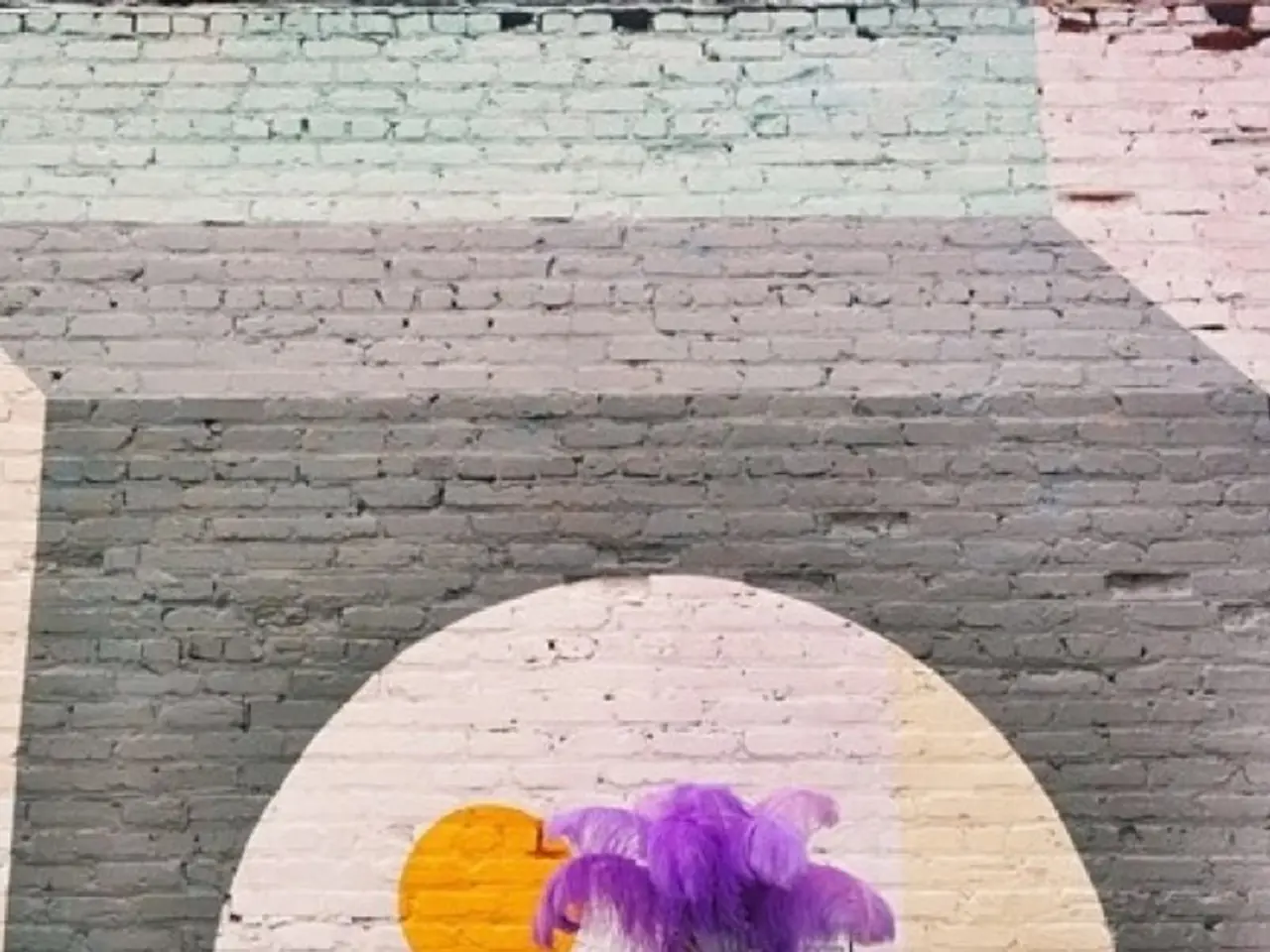 Unconventional Figure: Eliza Kutch