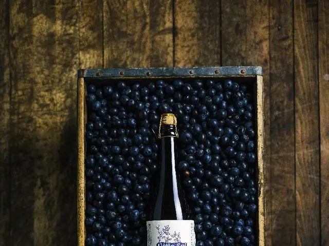 Urine tract infections prevented by cranberries - confirmed finding