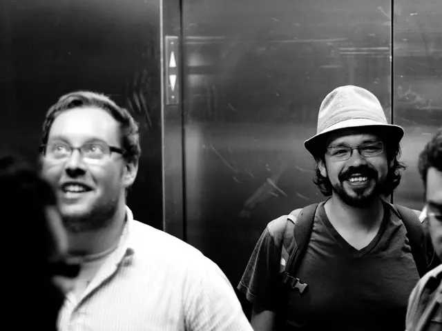 Guide for the Elite: Undergoing a Facelift Surgery