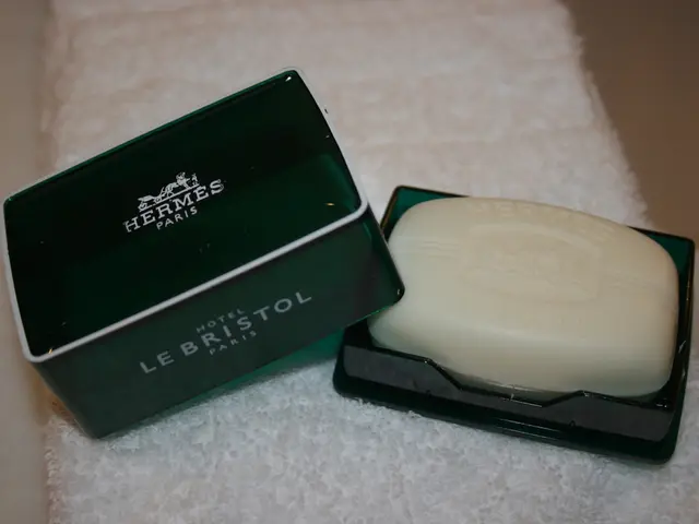 Tricks to Induce Coughing: 13 Methods to Cough Spontaneously