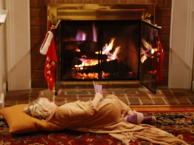 Dreaming lucidly: Techniques, advantages, and potential disadvantages