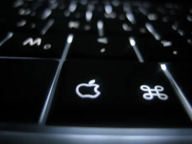 U.S. academic labs foster the biotechnological advancement network