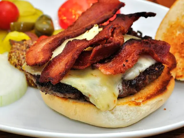 Diet that may lower dementia risk compared?