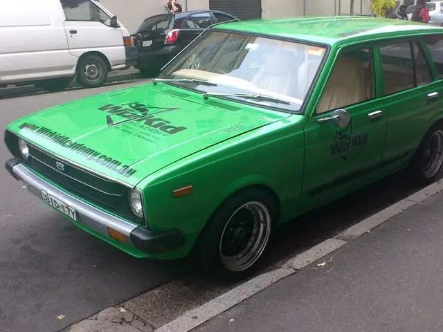 Elderly taxi driver in Hong Kong crashes into taxi stand, fatally striking a Filipino tourist