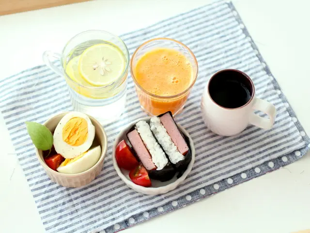 Investigating the Measurement of a Cup of Water's Mass: Determining the Number of Grams