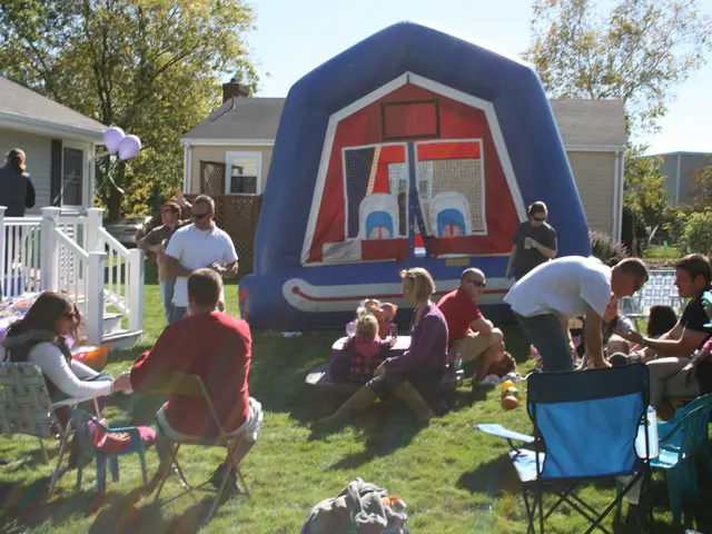 Incident at a compact garden: One fatality, multiple injuries due to gas leak