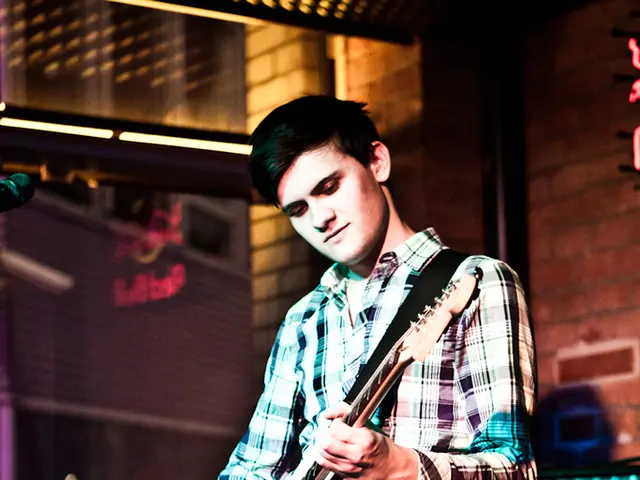 High Levels of Ketones: Understanding, triggers, and reasons for medical attention