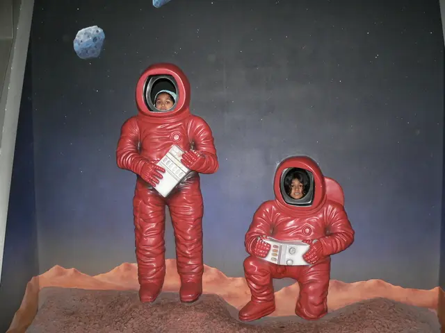 Russia to Initiate Release of 75 Mice and 1,000 Fruit Flies on August 20 for Website-Related Study