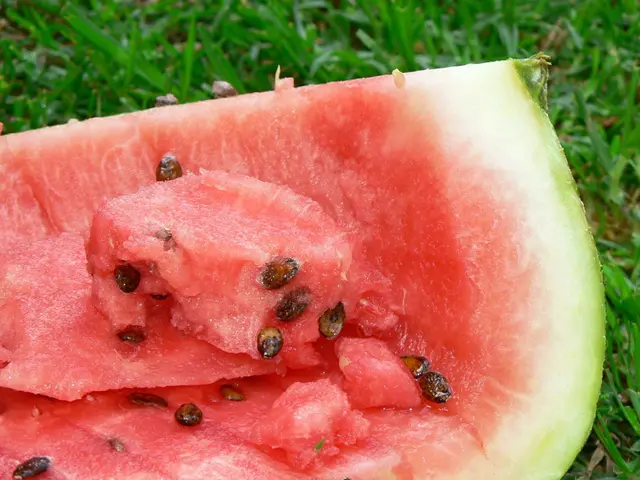 Watermelon's role in promoting weight loss and additional health-related content